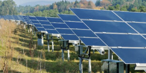 ТОП компаній з продажу промислових гібридних електростанцій